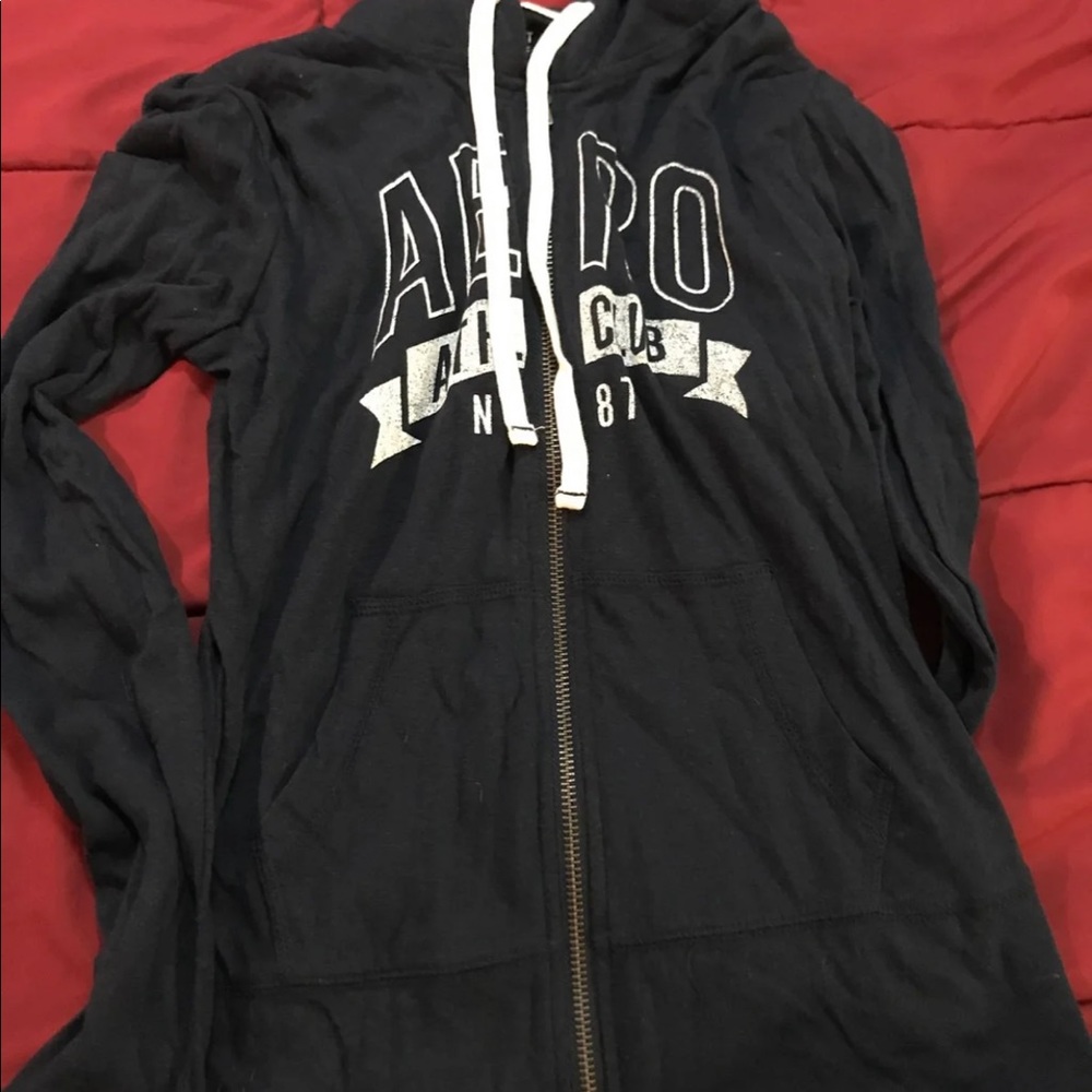 SWEATSHIRT LOT